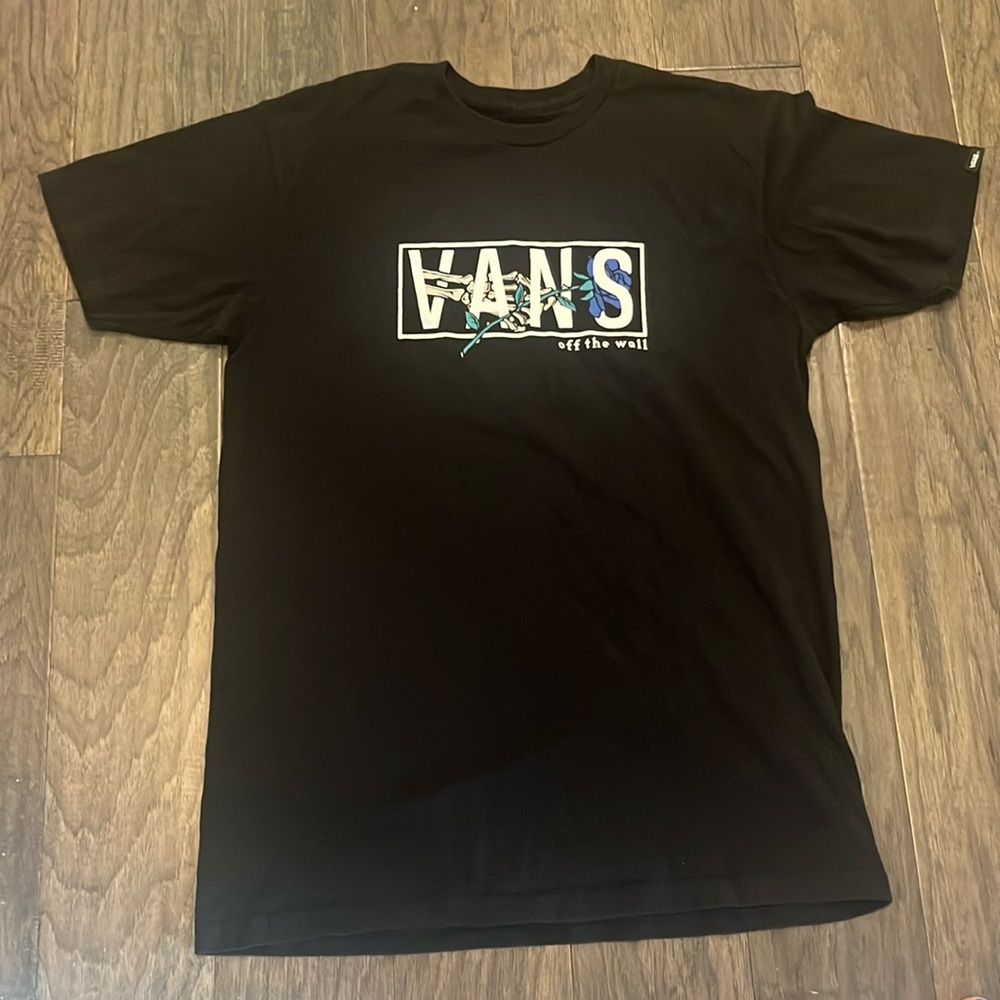 Vans medium black t shirt- it may be a men’s medium. More like a women’s large.
